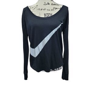 Nike high low long sleeve tee
